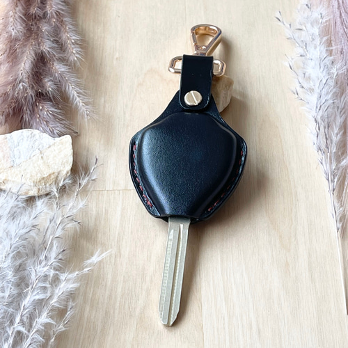 【BURGA】カスタマイズOK☆Keyholder☆ハート&キー 鍵☆機種豊富 選べる革とステッチと金具】 スマートキーカバー トヨタ 革製