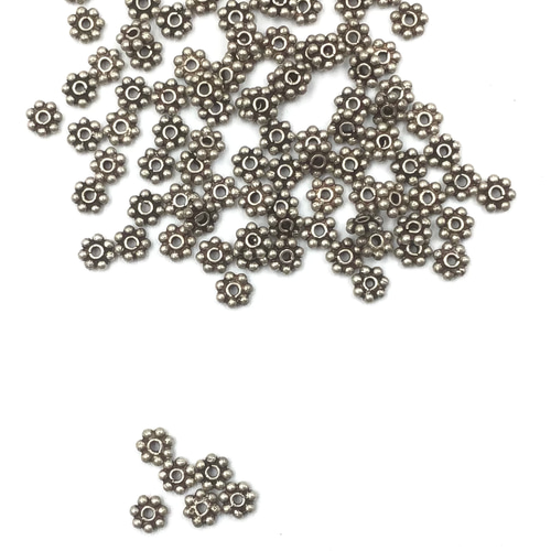 NISHI JEWELS】 手描きローズ ペイント×ビーズ 14KGF刻印 クロバー ビーズ刺し子テンプレート | クロバー公式オンライン