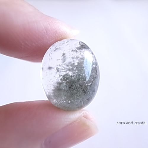 ブラジル産ファントムクォーツ