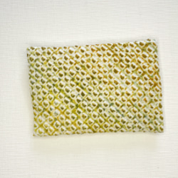 正絹　絞りのカードケース　ビーズ刺繍　着物リメイク　黄色　桜 4枚目の画像