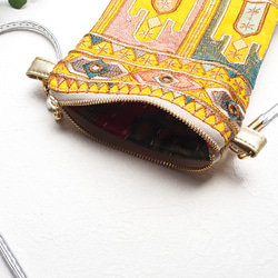 インドリボンのミニバッグ（イエロー/カンタキルト/ラリーキルト/インド刺繍/スマホショルダー） 4枚目の画像