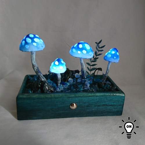 青の毒きのこランプ スタンドライト・テーブルランプ Darwin 通販