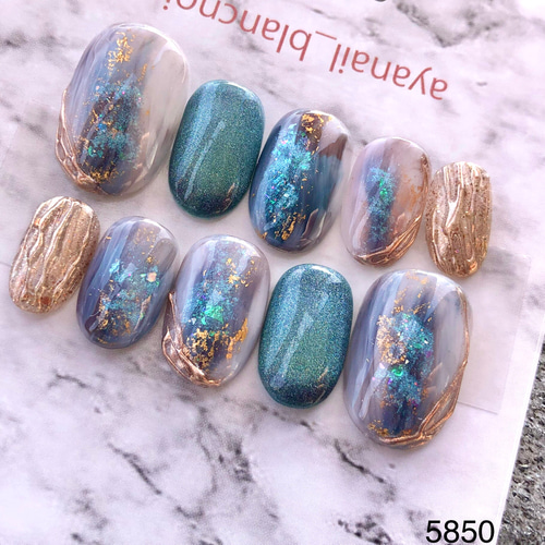ネイルチップ 5850 ブルー ターコイズ 現品 夏 オパール 青 海