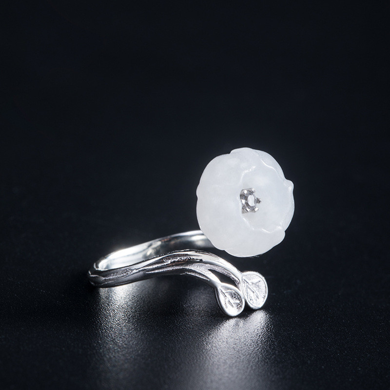 ＜受注制作＞蓮の花のリング　ネフライト　ギフト　ラッピング　R248