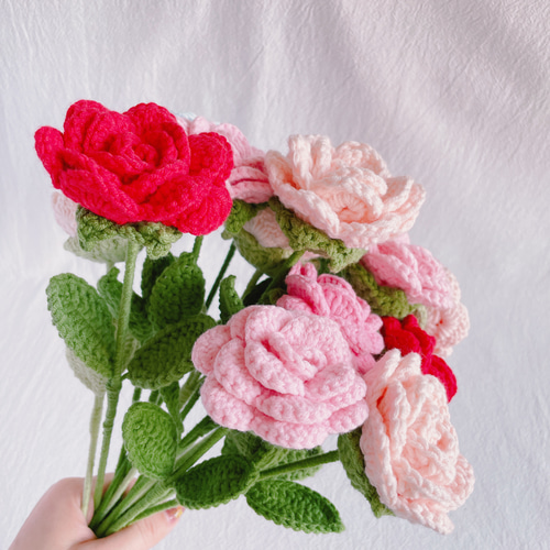 バラ 枯れない花 毛糸かぎ針編み 造花 花束 インテリア 編み物