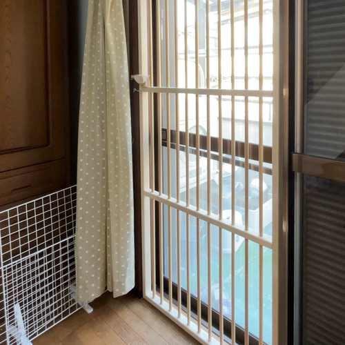 にゃんこフェンス 猫の脱走防止扉【掃き出し窓用】 引き戸の木製