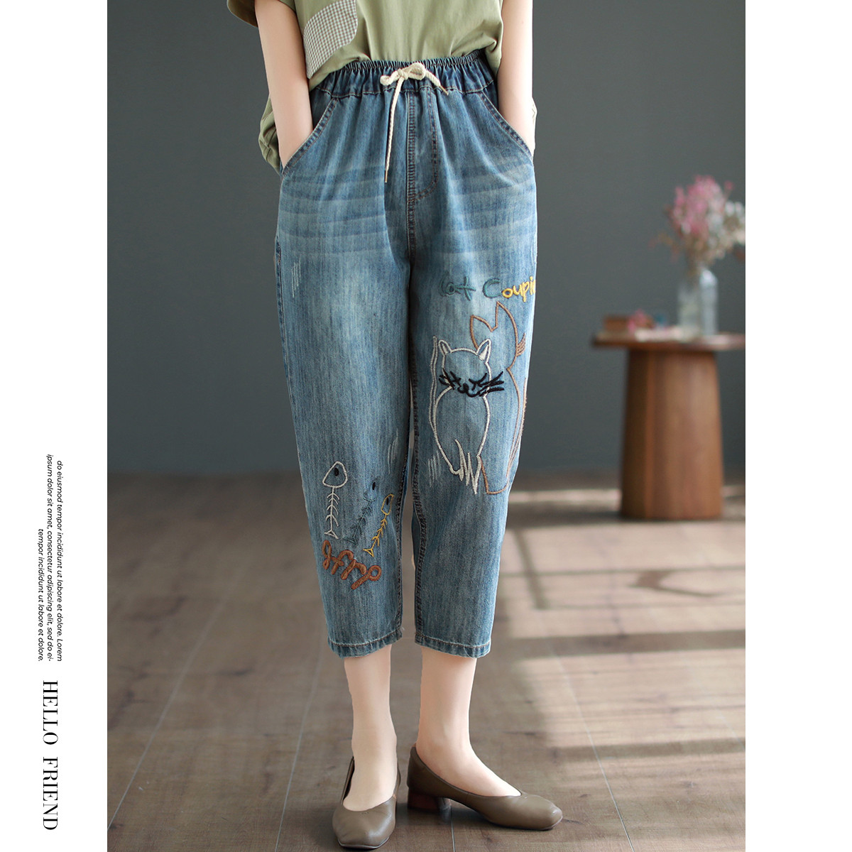 猫イラストのデニムパンツ 猫イラストのデニムパンツ