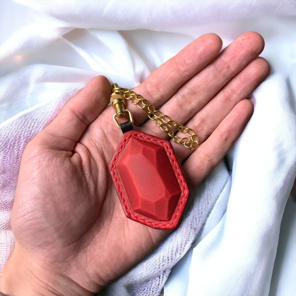 【Polyto】革の宝石キーホルダー(マットレッド) バッグチャーム 4枚目の画像
