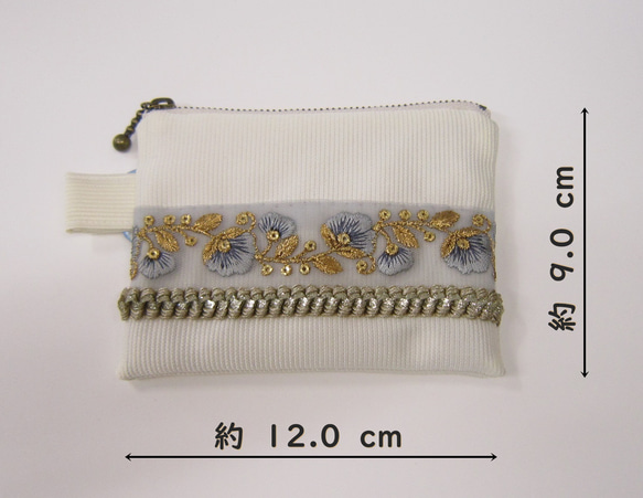 手のひらサイズのミニポーチ（ホワイト）・インド刺繍リボン・A柄 2枚目の画像