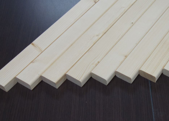 板材 木材 端材 Maple poppo ワンバイの半分 パイン材 木 不整材 3枚目の画像