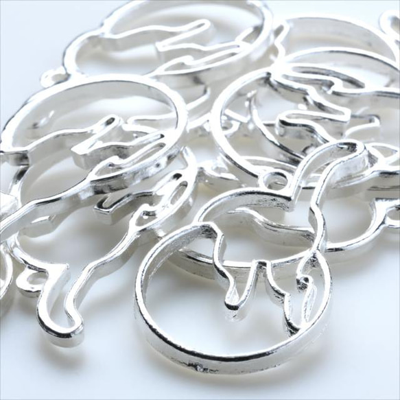 10個樹脂空框★ts02/白銀★貓貓背影帶鉤框模具吊飾 第3張的照片