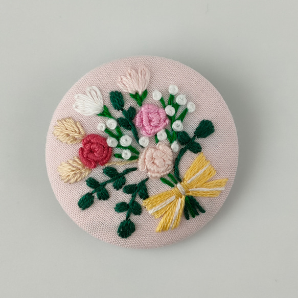 レトロなバラの花束刺繍ブローチ 2枚目の画像