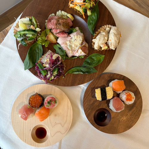 希少品】【バラ売り可】Maisons Denmark ティーカップ/大皿/小皿