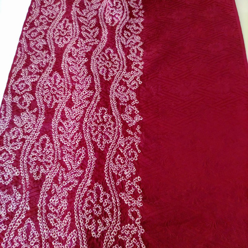 正絹 洗い済】紫檀色に愛らしい草花模様の総手絞り生地B 約36.5cm×50