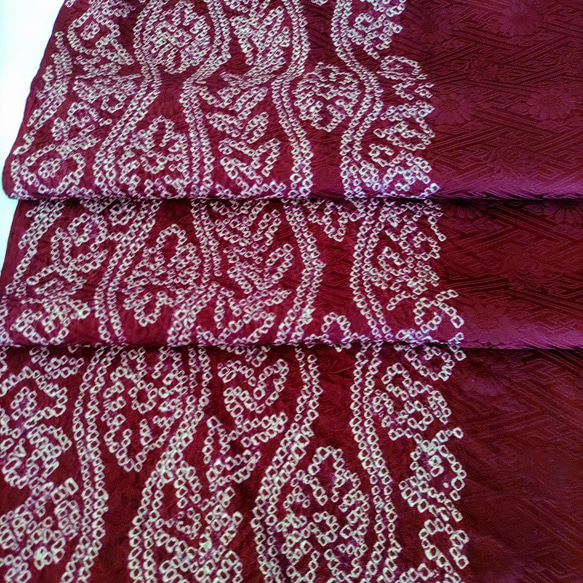 正絹 洗い済】紫檀色に愛らしい草花模様の総手絞り生地B 約36.5cm×50