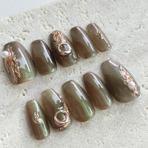 ネイルチップ オリーブカラー グリーン ニュアンスネイル ネイル 付け