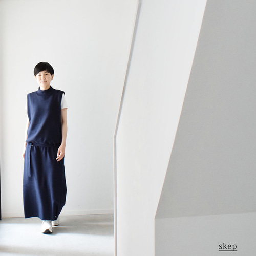 ニットワンピース（ノースリーブ）：紺 [NT33OPNV] ワンピース skep