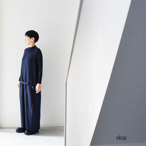 ニットワンピース（ノースリーブ）：紺 [NT33OPNV] ワンピース skep