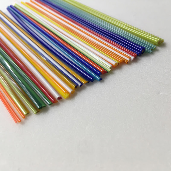 基本のパーツアソート｜GG800-50｜50ｇ｜オリジナルデザインを創ろう｜ガラスパーツ棒｜花・花びら・花芯・葉っぱのセ 花芯