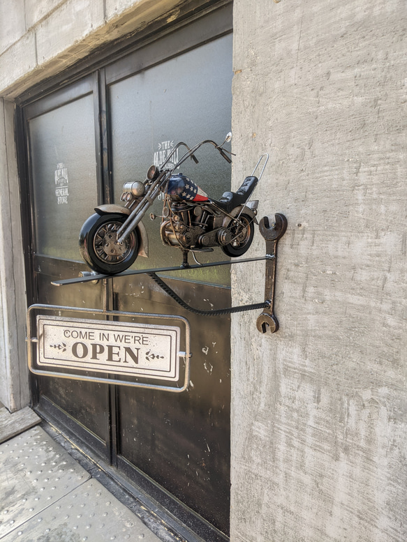 アメリカンバイク  バイク屋 壁掛け看板  OPEN&CLOSED サインボード  #スパナ ブラケット  #ハーレー 1枚目の画像