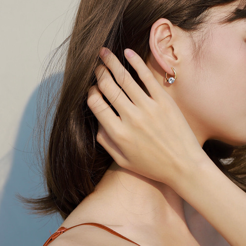 ワンタッチ 一粒CZダイヤ フープピアス キャッチレス ゴールド