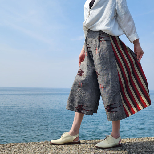 キューブキューブ ワイドパンツ みたいなスカートサイドポケット付き キューブキューブ ワイドパンツ みたいなスカートサイドポケット付き