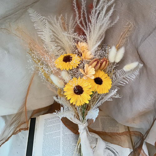 夏の誕生花2025】 人気の枯れないソラひまわり♡お洒落なナチュラル