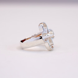 シルバーのお花のリング 《silver925》シンプルな大振り指輪 5枚目の画像