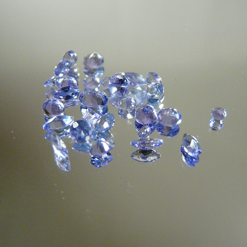 20614-19【タンザニア産】 天然タンザナイト ルース詰合せ 2．3ct  