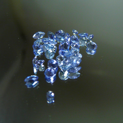 20614-19【タンザニア産】　天然タンザナイト　ルース詰合せ　　２．３ｃｔ 4枚目の画像