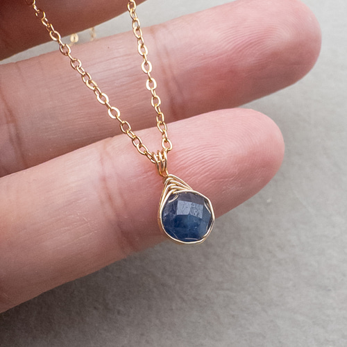 ニケ☆★スリランカ産ブルーサファイア、トルマリン★ペンダントトップオーダー スリランカ産 サファイア ペンダント ネックレス クォーツ