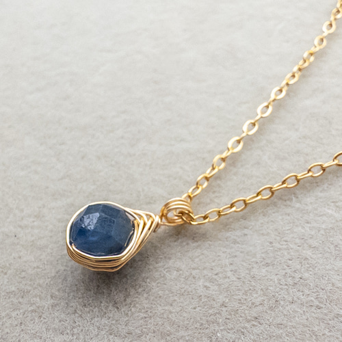 ニケ☆★スリランカ産ブルーサファイア、トルマリン★ペンダントトップオーダー スリランカ産 サファイア ペンダント ネックレス クォーツ