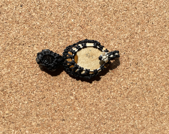 黒平黒水晶✳︎ピクチャージャスパーの　マクラメ　ペンダントトップ 6枚目の画像