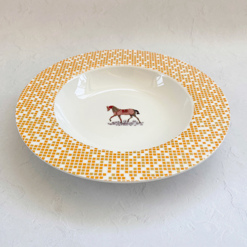 【新品/未使用】ポーセラーツ/ラウンドプレート5点セット、転写紙2枚 新品/未使用】ポーセラーツ/ラウンドプレート5点セット、転写紙2