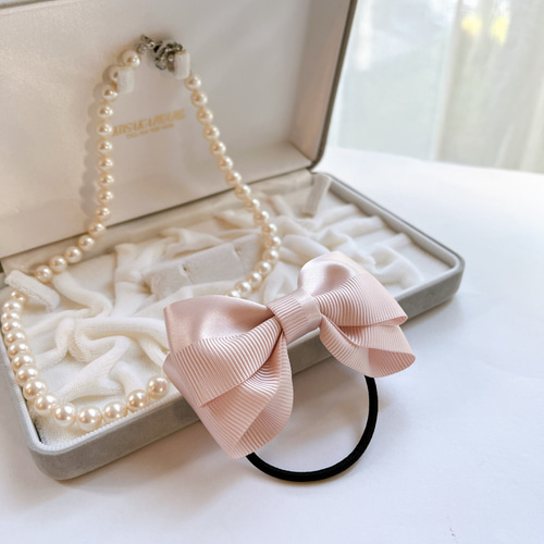 accra リボンゴム　ベージュ accra リボンゴム ベージュ セール】 ベロアリボンヘアゴム