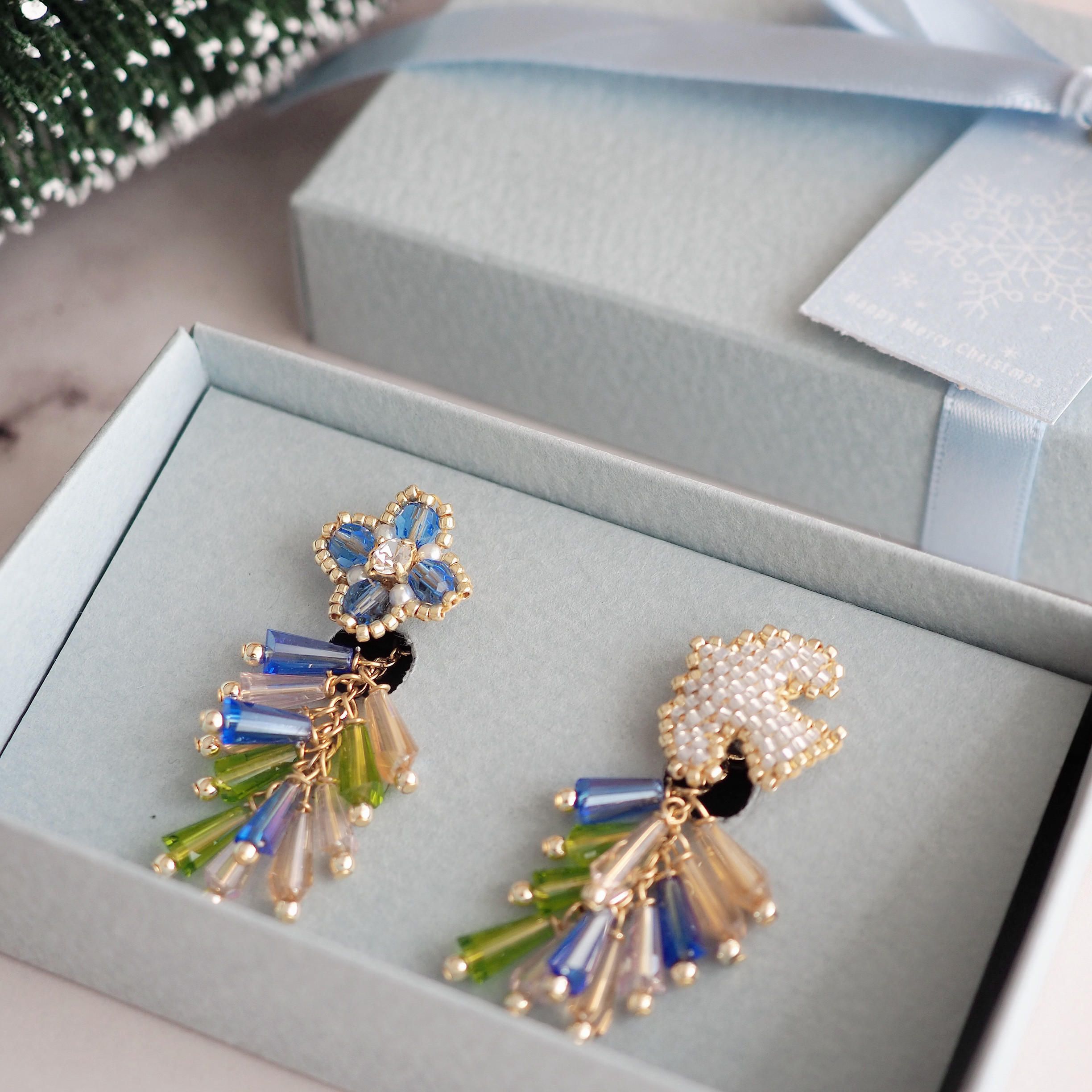 beads jewelry『鳥と花』2wayピアス（サファイア）※なくなり次第終了