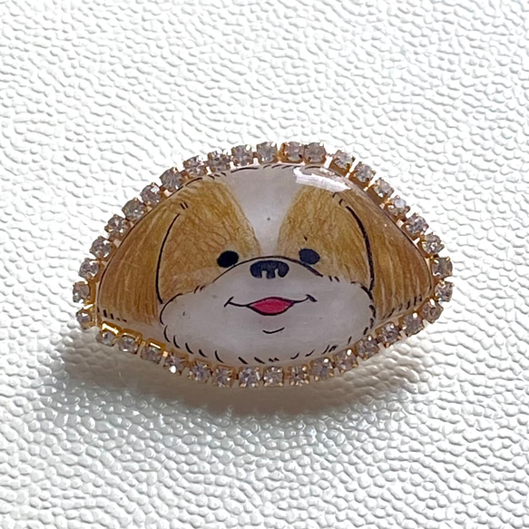 犬ブローチ　シーズー　ゴールド×ホワイト　ブラウン 2枚目の画像