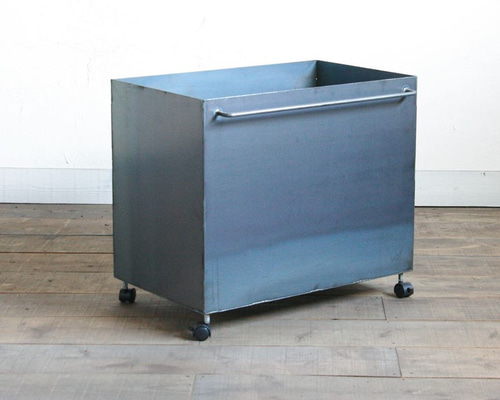 【オーダー】 キャスター付きボックス 793dd549f27f8c7cca78ebd022e747