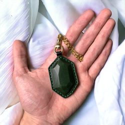 【Polyto】革の宝石キーホルダー(姫路グリーン) バッグチャーム 5枚目の画像