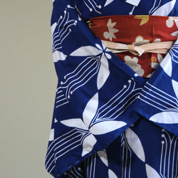手染め型染浴衣　青　レトロなパターンの蝶モチーフがモダンで個性的　トールサイズお袖ロング　裄67.5ｃｍ　木綿 13枚目の画像