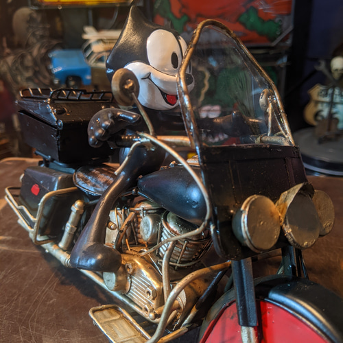 お宝放出 ザ・アメ雑！ フィリックス & アメリカンバイク リアボックス