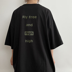 バックプリントTシャツ Fly free and high オーバーサイズ 3枚目の画像