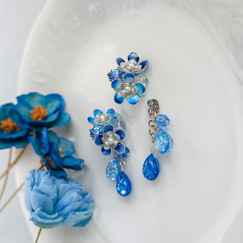 silver ロイヤルブルー Nemophila 青空の花 ＊ ネモフィラ ＊ 雫