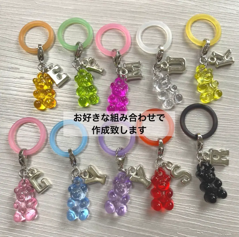 シマエナガ　キーホルダー　イニシャル　アルファベット　リボン　アンブレラマーカー