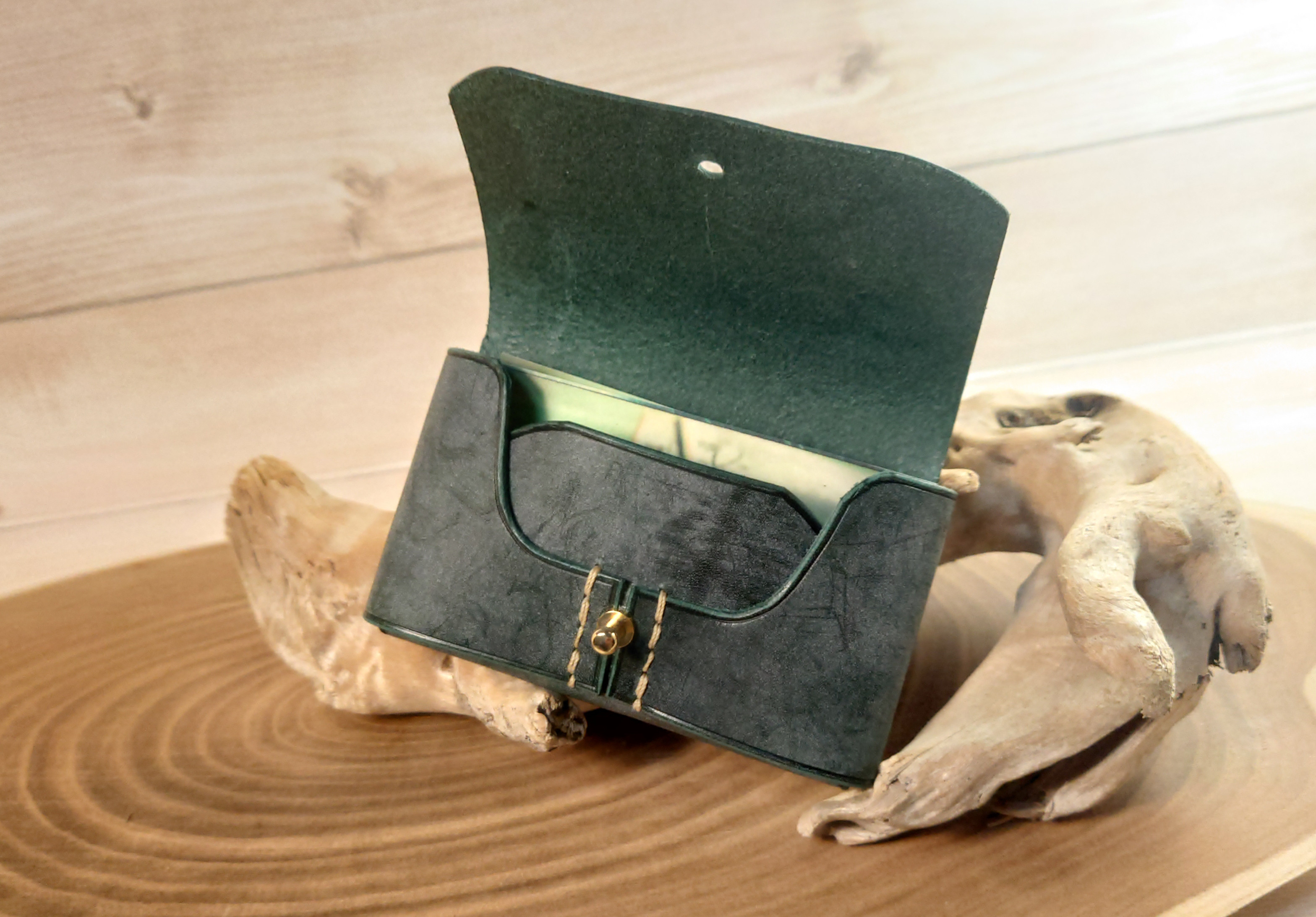 ワンピース名刺入れ