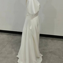 送料無料！  フランス風 パーティードレス ホワイト トレーン 短袖 Vネックドレス 二次会 4枚目の画像