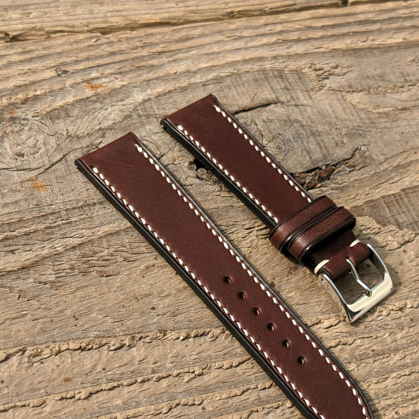 Haasフレンチレザー　カーフスキン チョコレート｜フルステッチ 時計ベルト｜サイズ・糸色　カスタマイズ対応｜受注制作