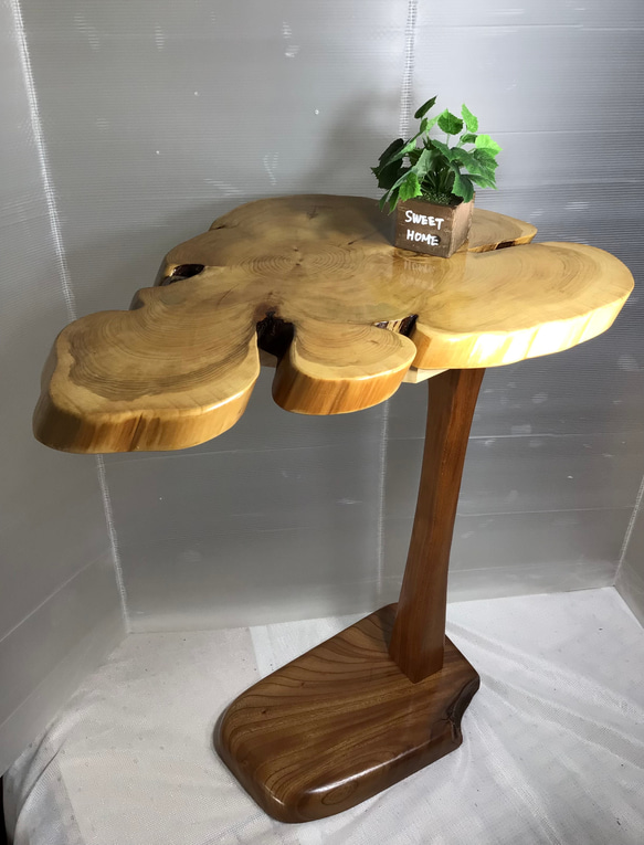 天然木 カイズカイブキ サイドテーブル 一点物 手造り