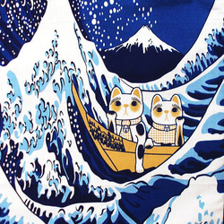 和柄 福ねこ 大きめトートバッグ 波富士 浮世絵 招き猫  ショルダーバッグ エコバッグ 波乗りにゃんこ 2枚目の画像