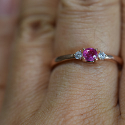 RG23-205 宝石質 天然 ピンク サファイア リング 指輪 シンプル フリーサイズ 18KGP 金属アレルギー対応 10枚目の画像